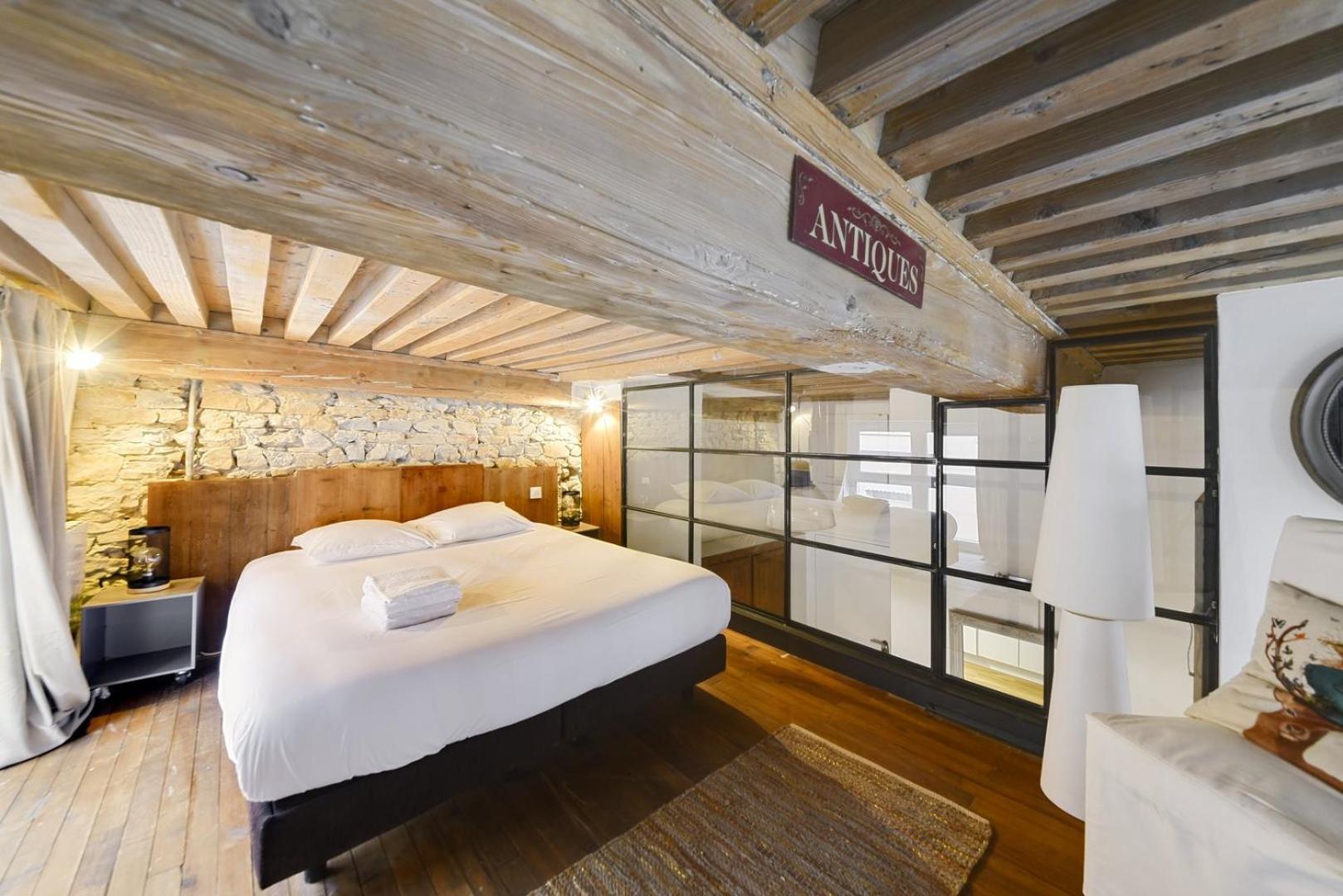 Guestready - Magnificent Duplex Canut Hypercentre Lyon Exterior photo